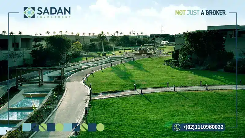 مساحات خضراء في بيراميدز هيلز